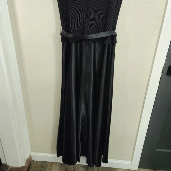 Tadashi Long Maxi Black Elegant Formal Dress Size 14 - Picture 7 of 11